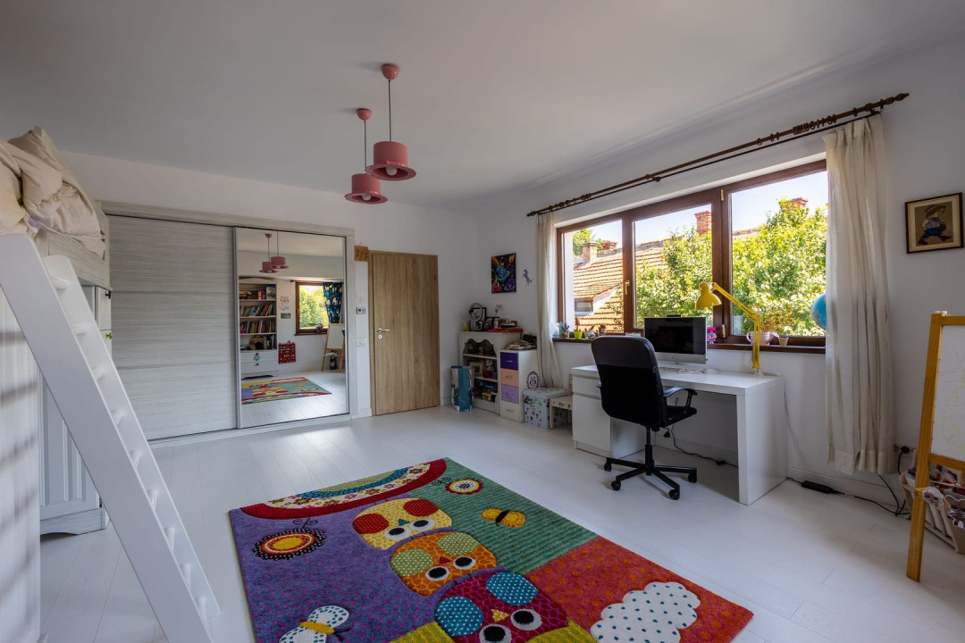 Casa moderna in inima Brasovului, COMISION 0%