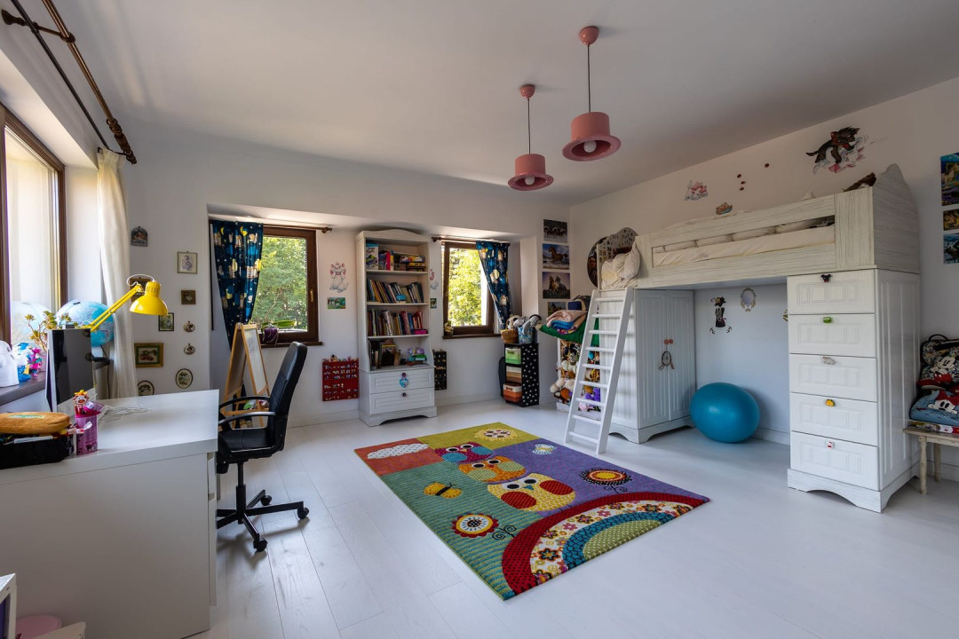 Casa moderna in inima Brasovului, COMISION 0%