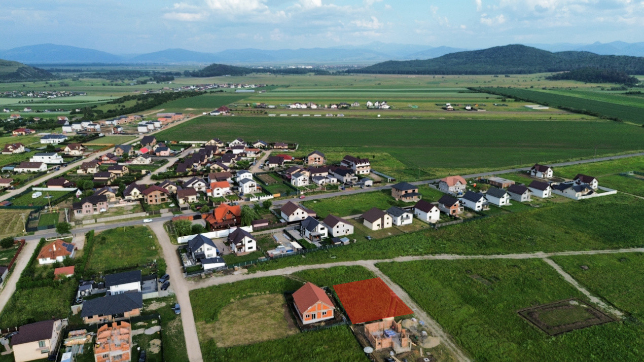 Teren intravilan Bod intrare dinspre Sanpetru