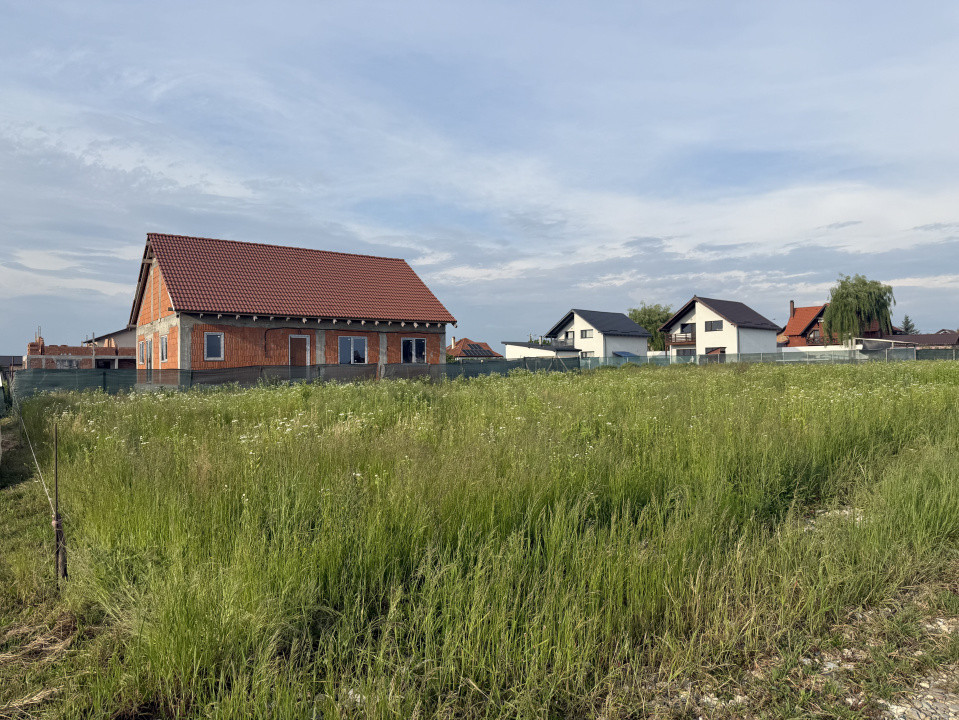 Teren intravilan Bod intrare dinspre Sanpetru