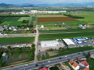 Teren intravilan cu potențial de dezvoltare - str. Luncii - Baciului