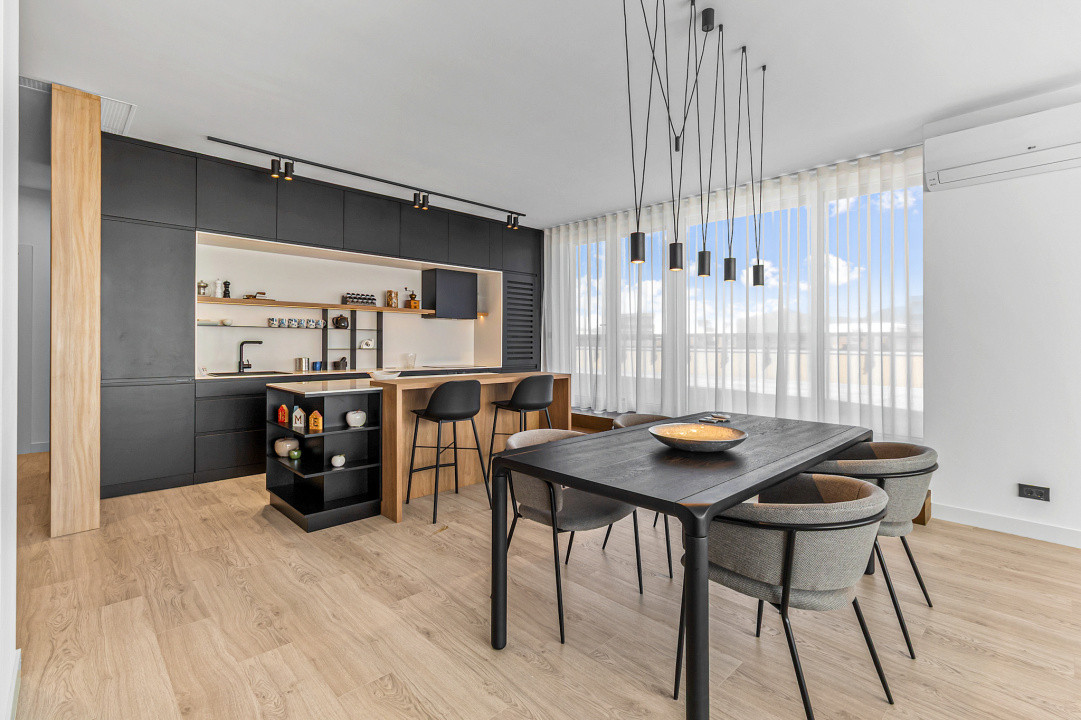 Penthouse cu 4 camere - Urban Plaza 