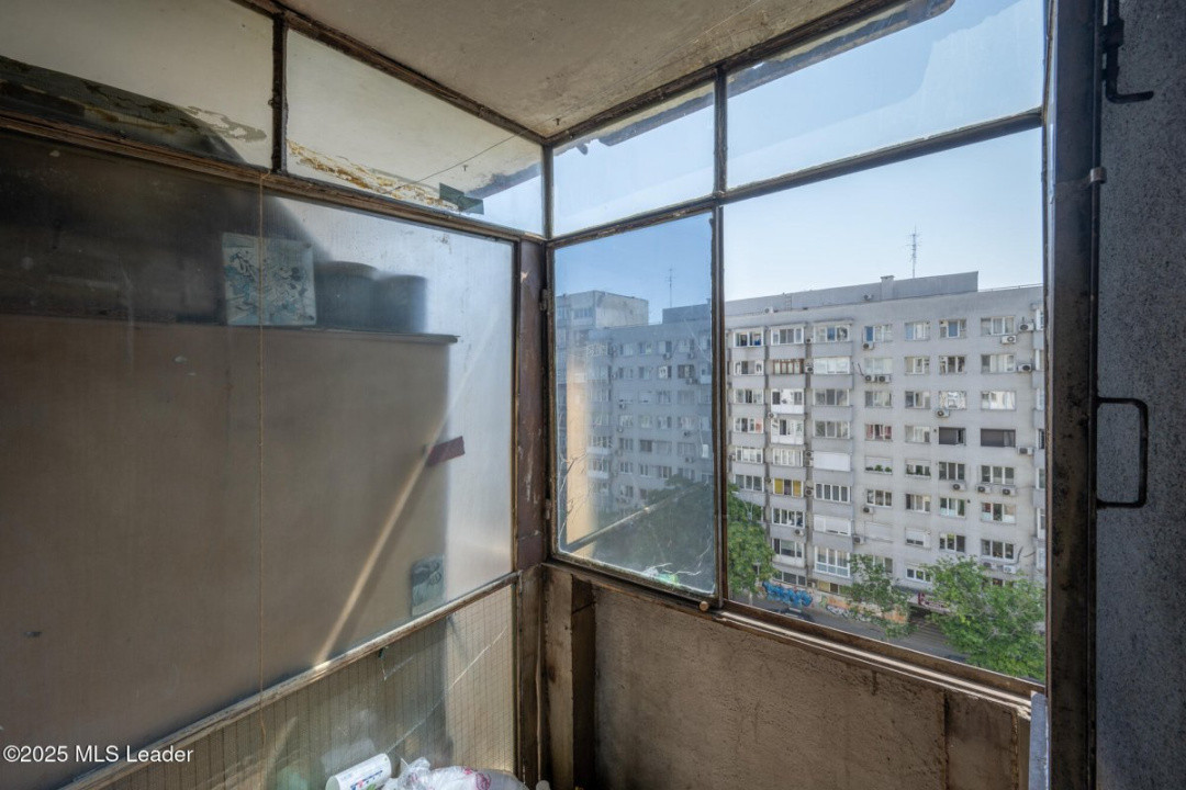 Garsoniera complet renovabila la metrou Dristor