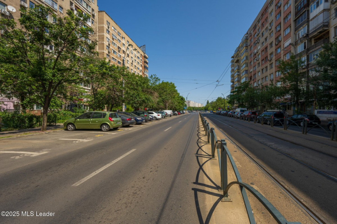 Garsoniera complet renovabila la metrou Dristor