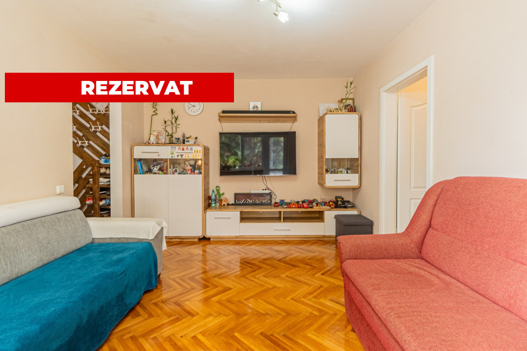 REZERVAT - Vânzare apartament cu 3 camere, mobilat și utilat, strada Neptun