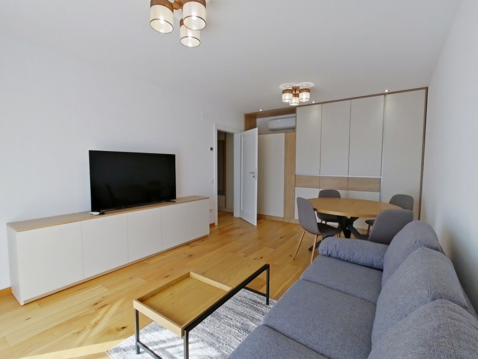 Prima Închiriere! Apartament Premium cu 3 Camere în Urban Plaza