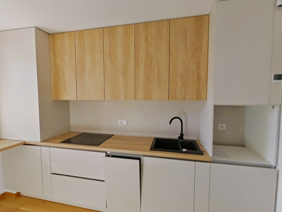 Prima Închiriere! Apartament Premium cu 3 Camere în Urban Plaza