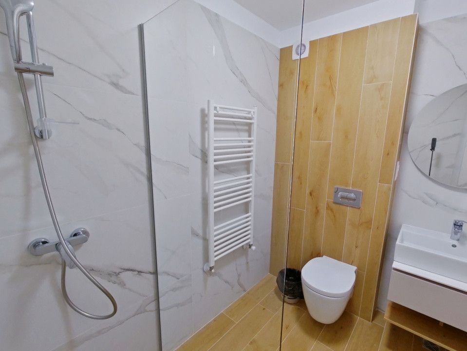 Prima Închiriere! Apartament Premium cu 3 Camere în Urban Plaza