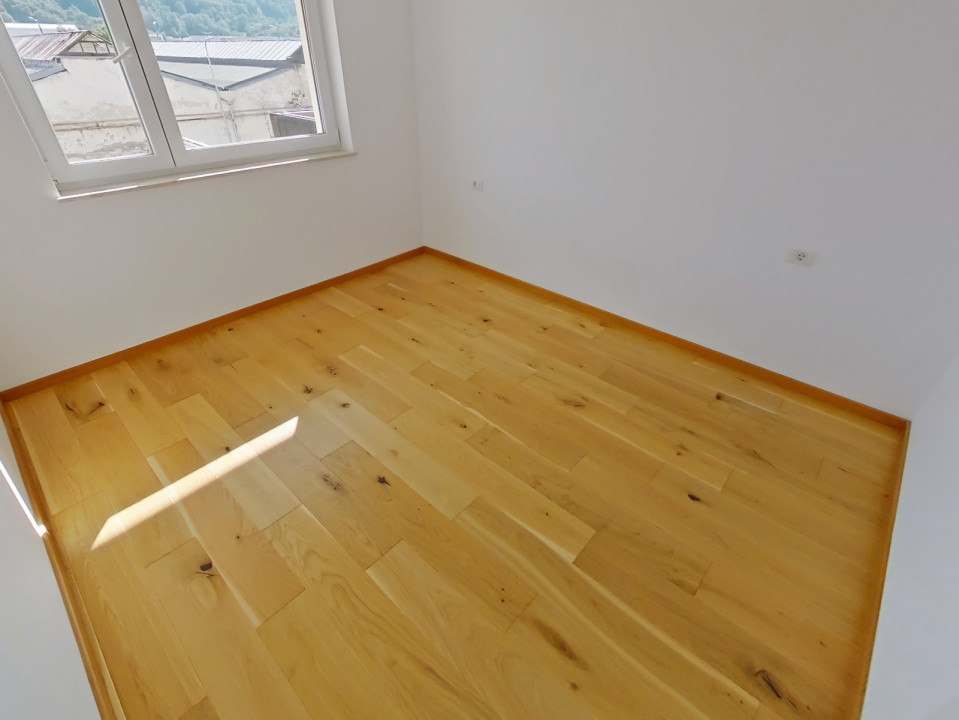Prima Închiriere! Apartament Premium cu 3 Camere în Urban Plaza