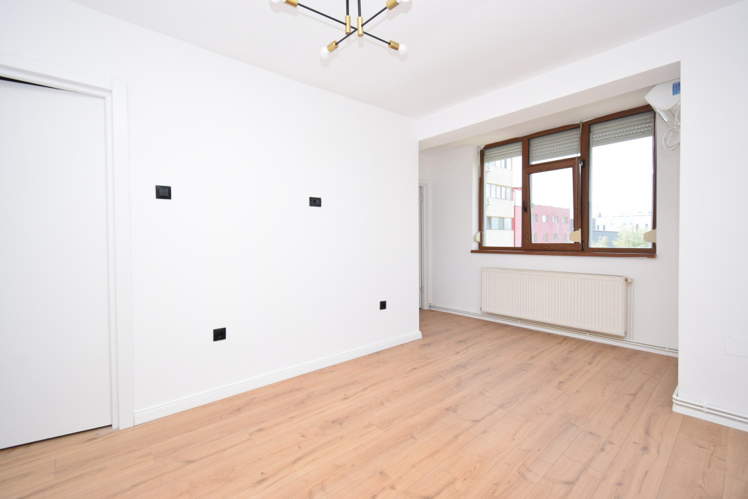 Apartament 3 camere, bloc nou, recent renovat- zona Promenada Mall