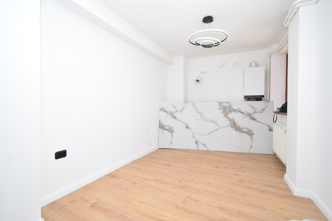 Apartament 3 camere, bloc nou, recent renovat- zona Promenada Mall