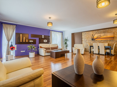 Apartament 3 camere 130 mp utili, gradina proprie – 0% comision