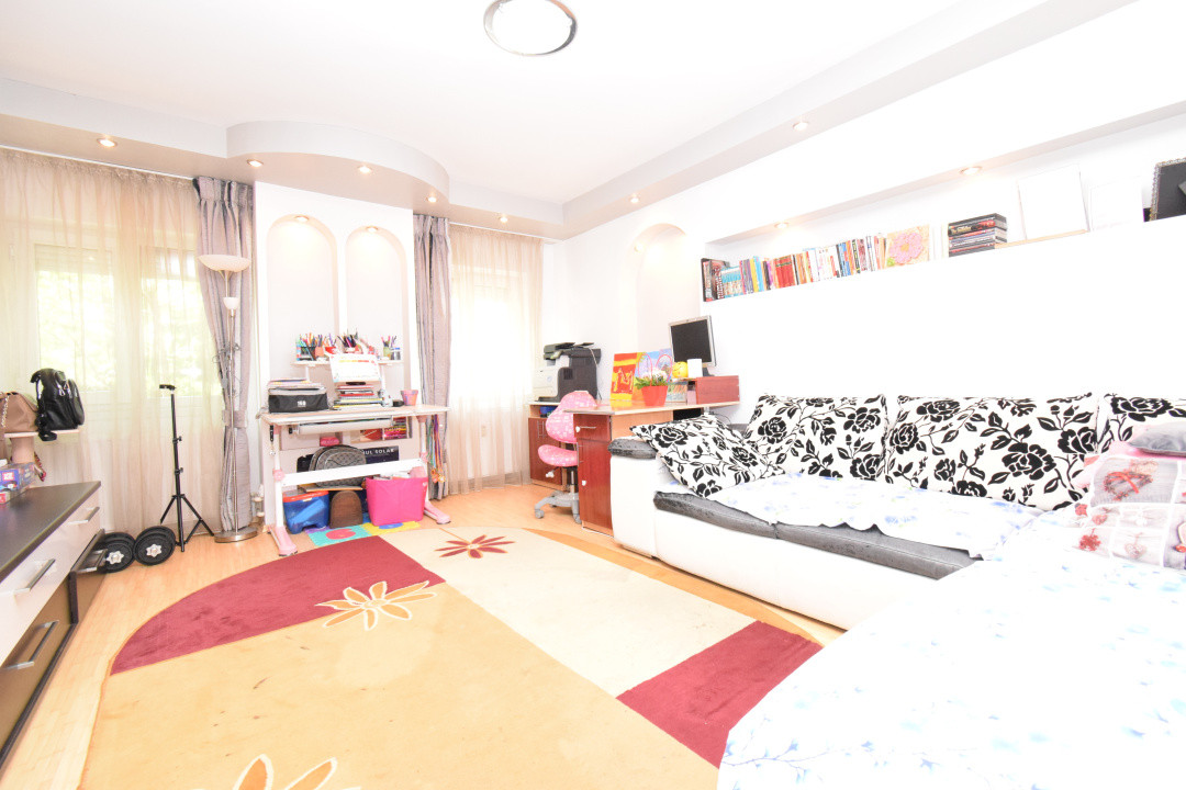 Apartament decomandat, Brazda , K - uri parter !