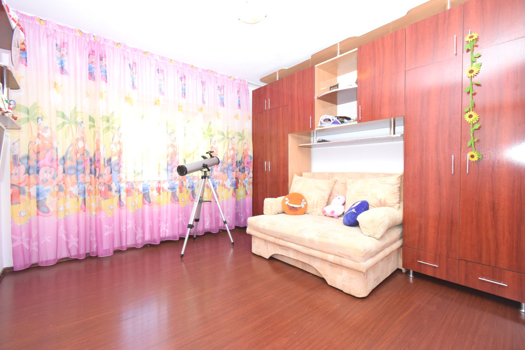 Apartament decomandat, Brazda , K - uri parter !