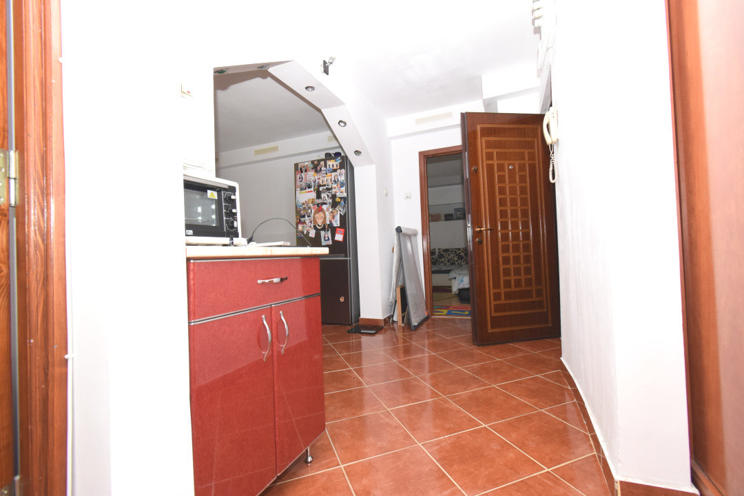 Apartament decomandat, Brazda , K - uri parter !