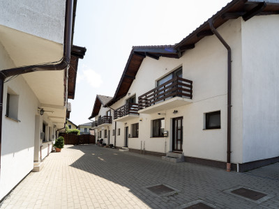Casă insiruita – 3 camere, curte, zonă liniștită in cartierul Arhitectilor