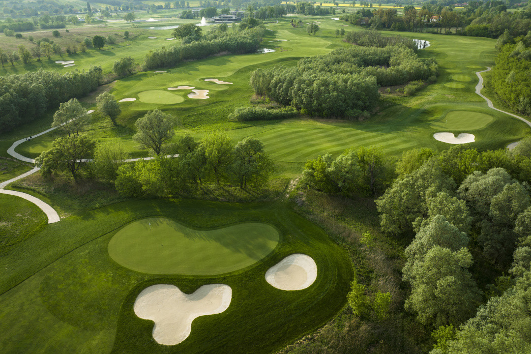 ZALA SPRINGS GOLF RESORT – Un univers dedicat rafinamentului și investiției