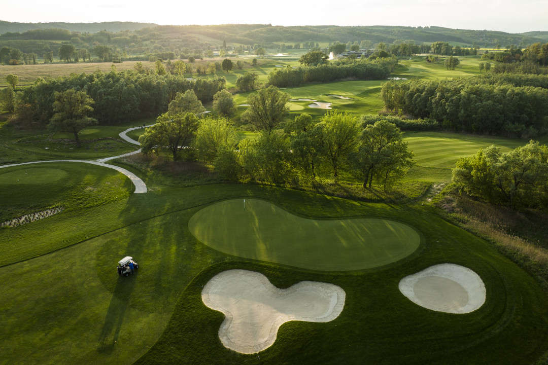 ZALA SPRINGS GOLF RESORT – Un univers dedicat rafinamentului și investiției