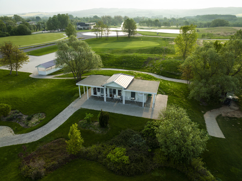 ZALA SPRINGS GOLF RESORT – Un univers dedicat rafinamentului și investiției
