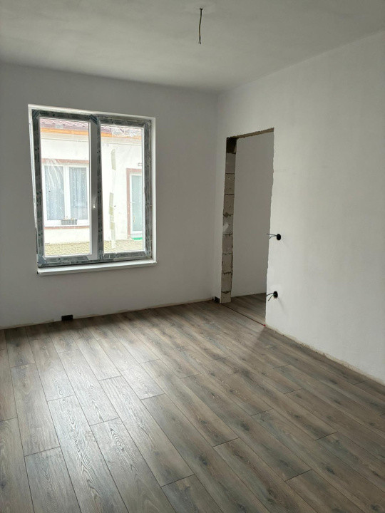 Apartament la casa zona Turnisor!