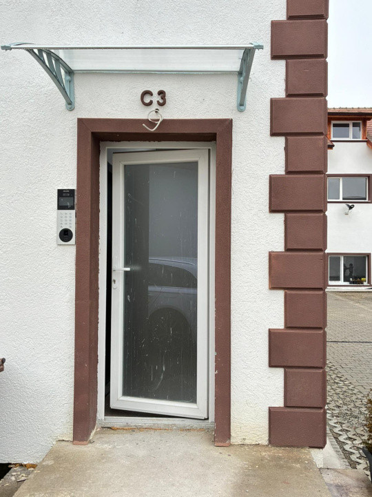 Apartament la casa zona Turnisor!