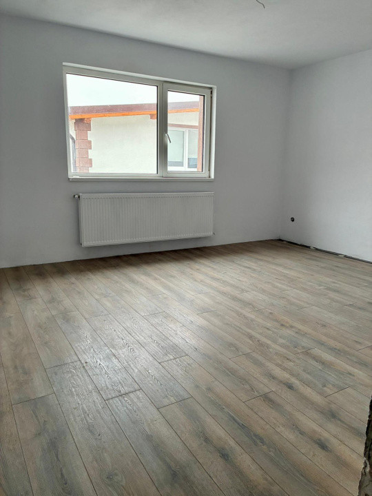 Apartament la casa zona Turnisor!