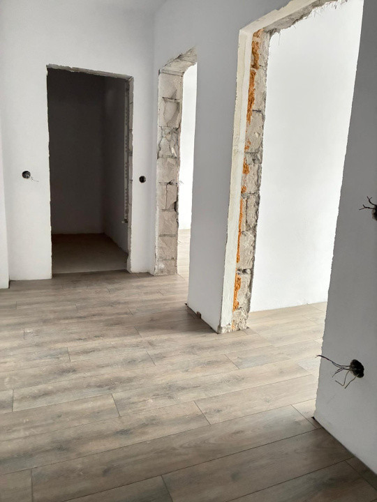 Apartament la casa zona Turnisor!