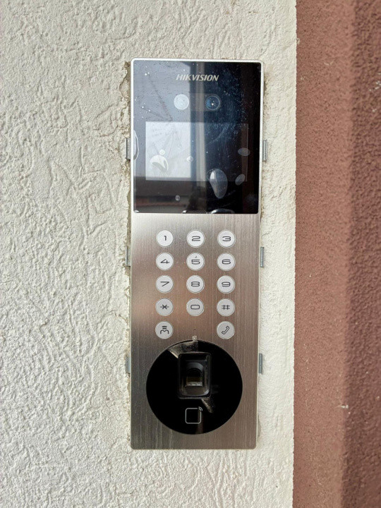 Apartament la casa zona Turnisor!