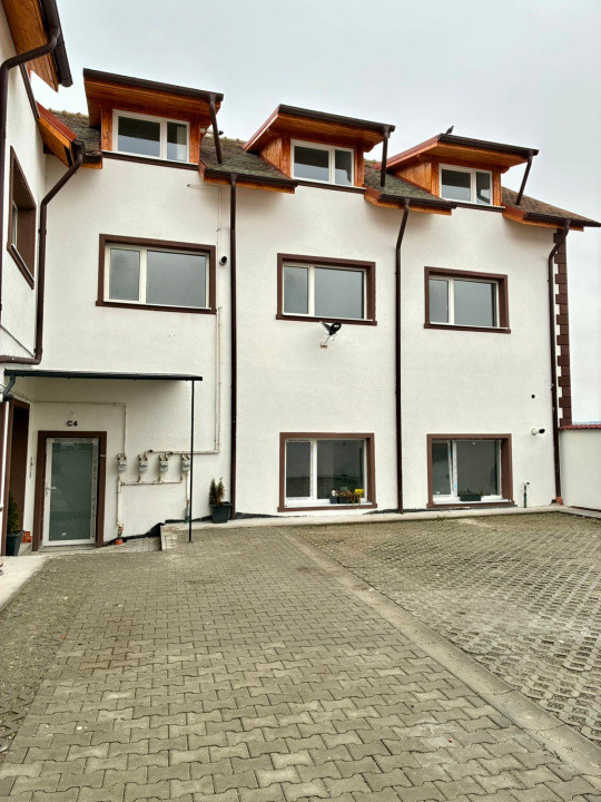 Apartament la casa zona Turnisor!