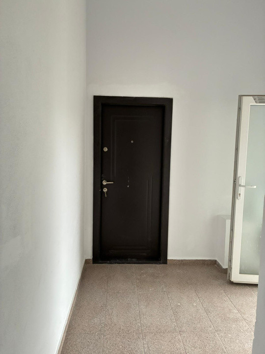 Apartament la casa zona Turnisor!