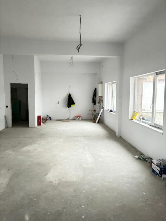 Apartament la casa zona Turnisor!