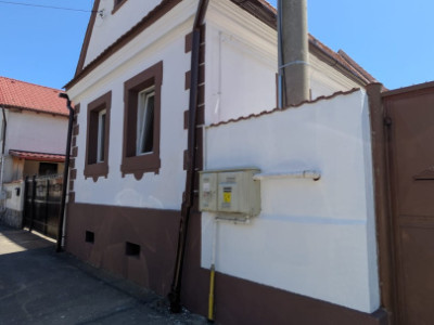 Garsoniera spatioasa la vila zona Turnisor!