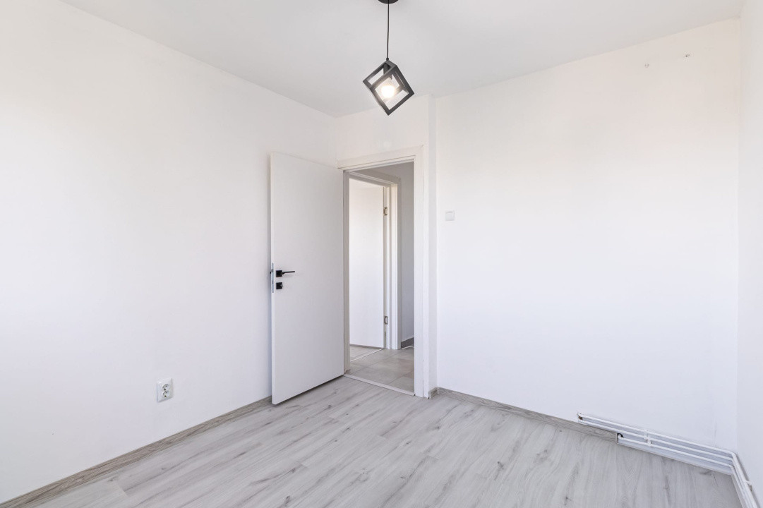 Apartament 2 camere, semidecomandat, renovat 2025-Cartier Florilor-Brasov