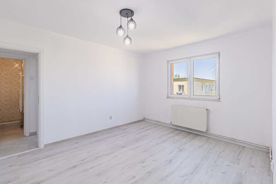 Apartament 2 camere, semidecomandat, renovat 2025-Cartier Florilor-Brasov