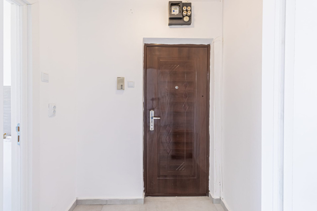 Apartament 2 camere, semidecomandat, renovat 2025-Cartier Florilor-Brasov