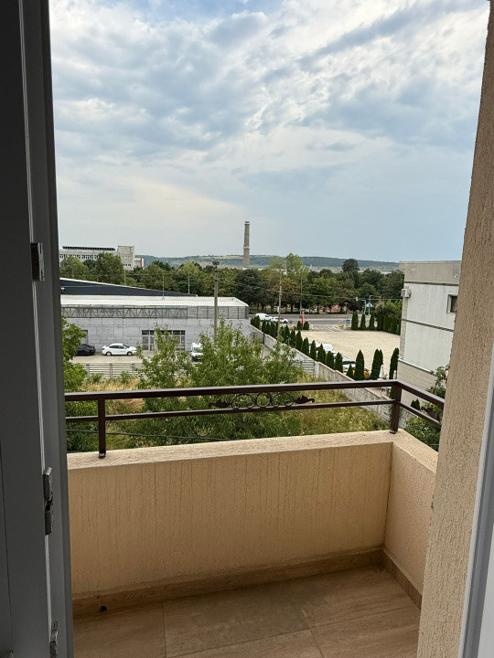 Apartament 3 Camere de Vânzare | Cartier Iris | Bloc Nou | 