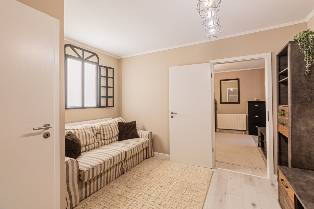 Apartament cu 3 camere - Priveliste panoramica - Drumul Poienii