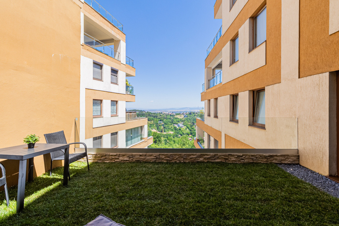 Apartament cu 3 camere - Priveliste panoramica - Drumul Poienii