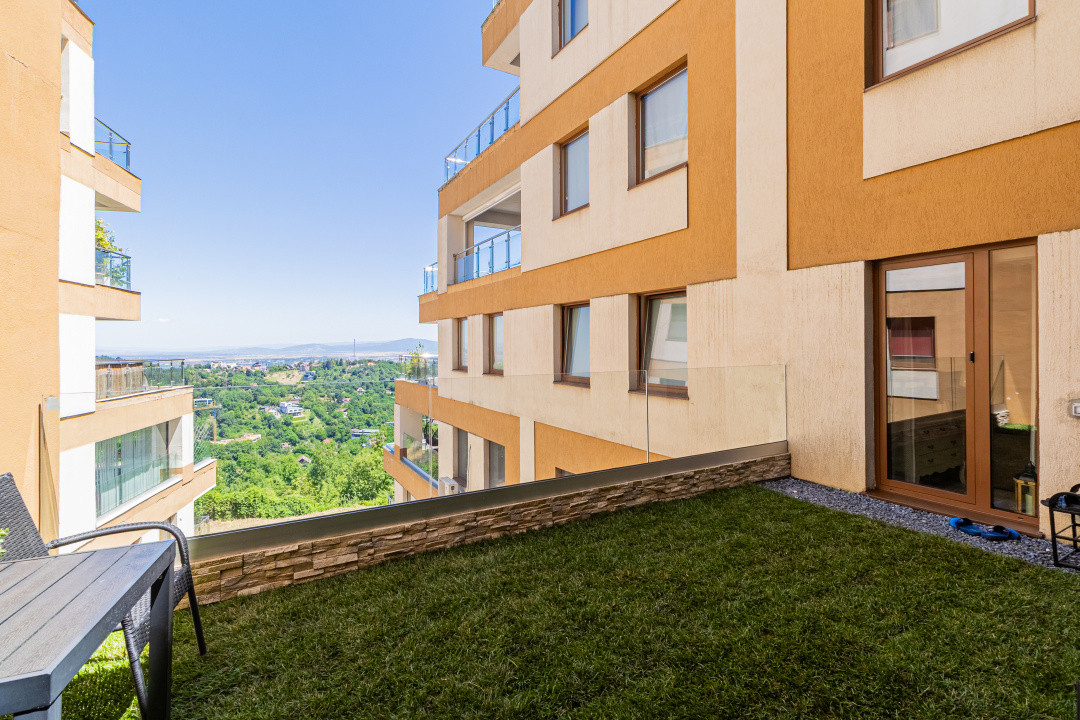 Apartament cu 3 camere - Priveliste panoramica - Drumul Poienii