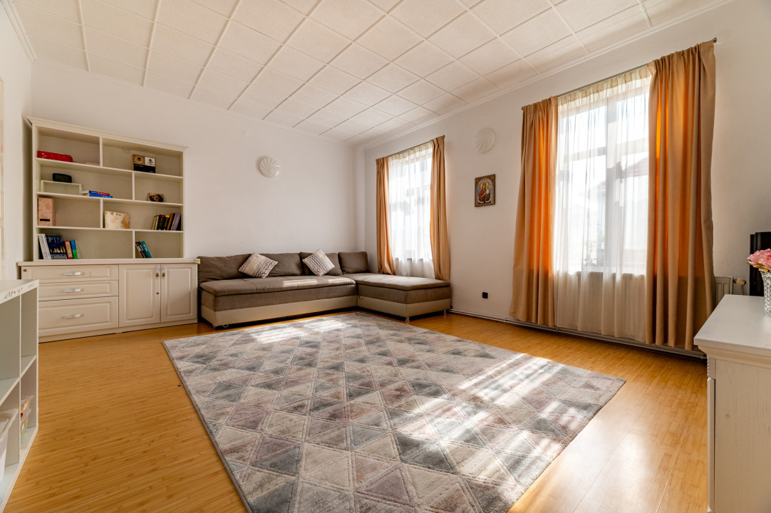 Oportunitate unică - casă single cu teren 900 mp - zona A- Sibiu