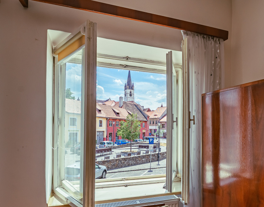 Apartamente 3 camere - Investiție sau Locuință-Ultracentral-Sibiu