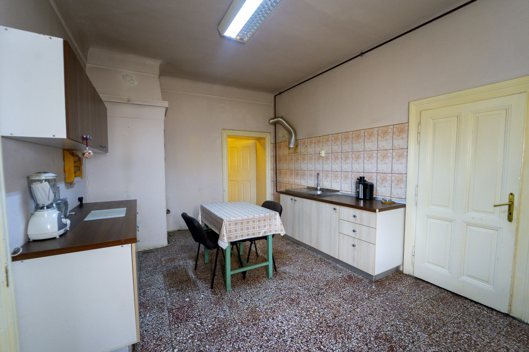 Apartament 3 camere - Eleganță și spațiu în Centrul Istoric al Sibiului – 122 mp