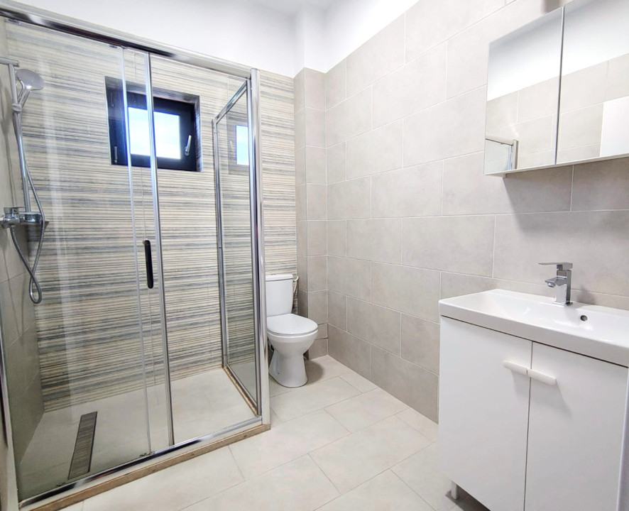 Apartament 2 cam. LUX – 75 mp, et. 3, AC Dyson – SIF Oltenia