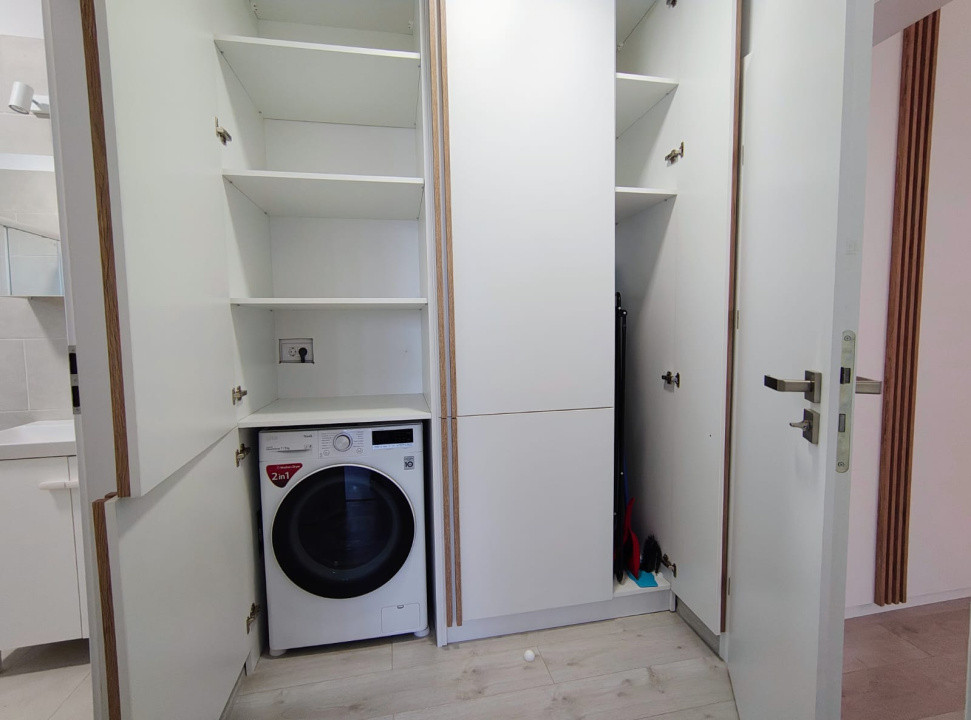 Apartament 2 cam. LUX – 75 mp, et. 3, AC Dyson – SIF Oltenia