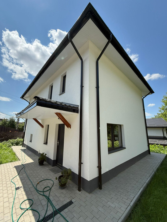 Vila de vânzare în Bârnova – fără comision!