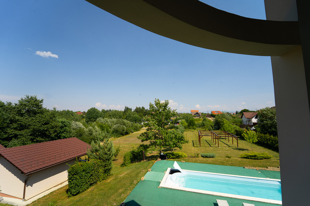 Vila exclusivista cu piscina si panorama de vis Cisnadioara