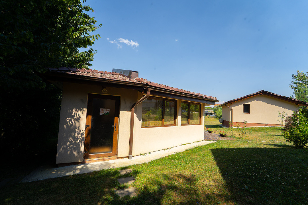 4 Casute de vacanta cu teren de 2000 mp liberi Cisnadioara