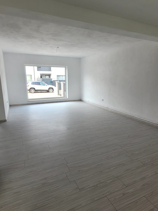 Casa insiruita, 4 camere - zona Micesti Alba Iulia