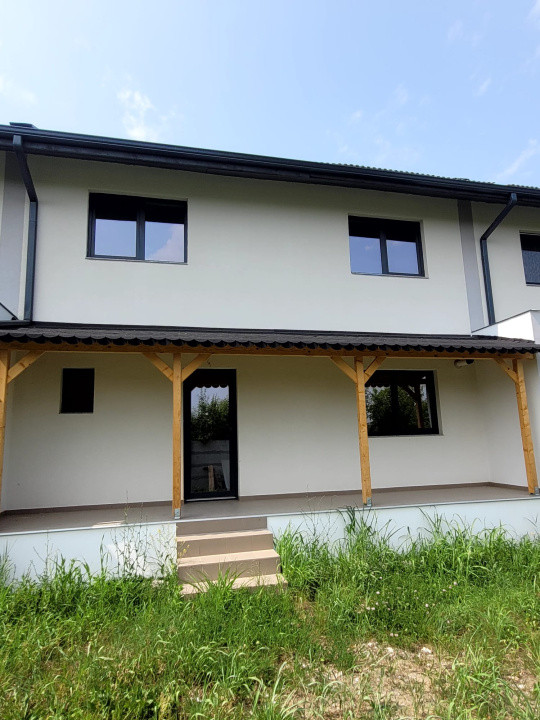 Casa insiruita, 4 camere - zona Micesti Alba Iulia
