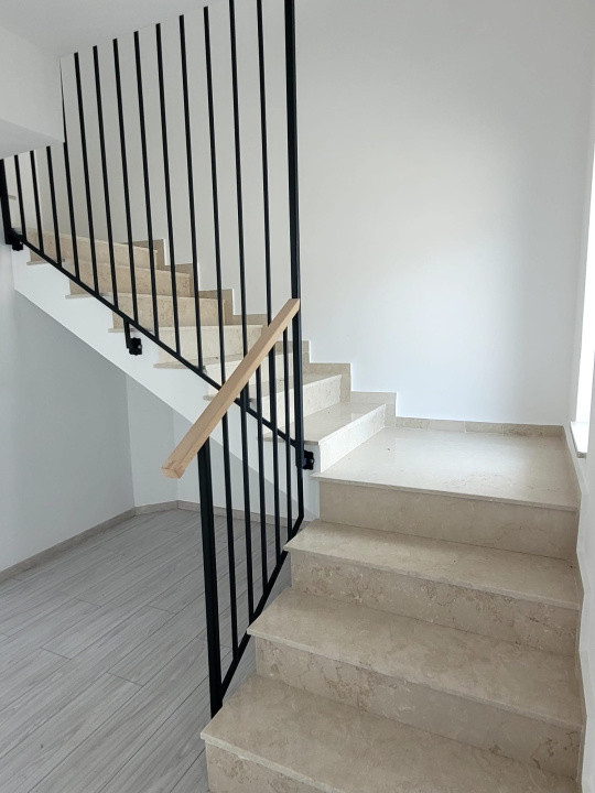 Casa insiruita, 4 camere - zona Micesti Alba Iulia